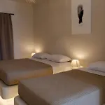 Cycladic Charm * ناوسا