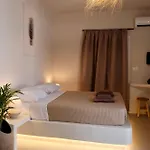 Cycladic Charm
