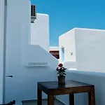فندق Cycladic Charm *