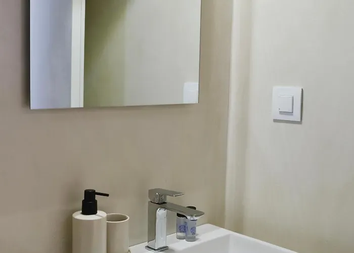 Cycladic Charm Naousa (Paros)