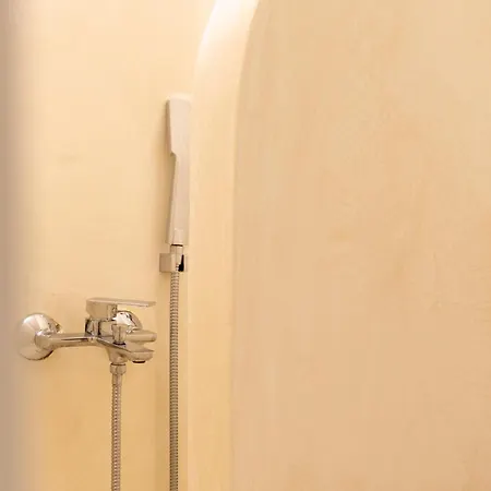 Cycladic Charm Náoussa