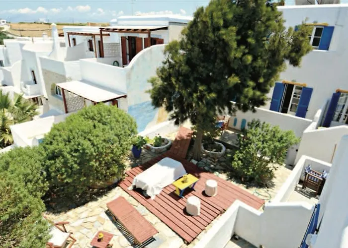 Cycladic Charm Hotel *